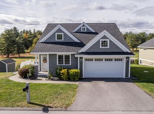 7 Daybreak Dr, Newmarket, NH 03857
