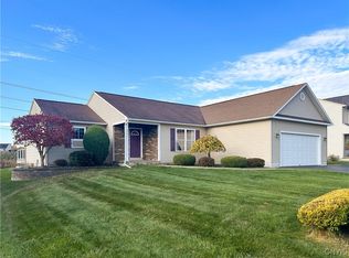 8754 Alizarin Ave, Cicero, NY 13039