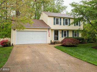 9703 Velilla Rd, Burke, VA 22015