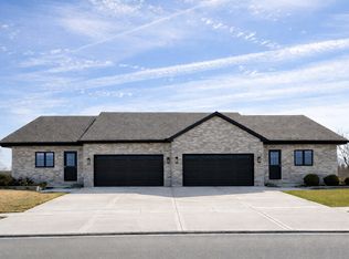 25136 S Westwind Dr, Channahon, IL