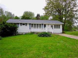 93 Chase Rd, Fulton, NY 13069