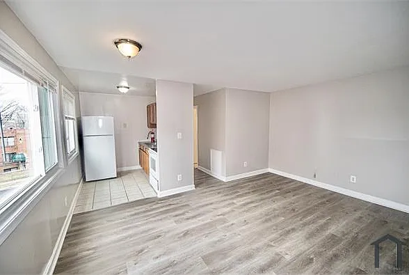 1 bed, $1,700 — Photo 1