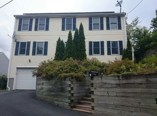 3 Fairlane Rd, West Roxbury, MA 02132