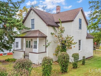 319 Brown St, Norway, MI, 49870