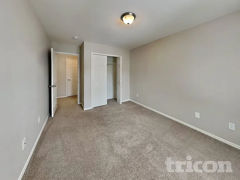 969 Willow Creek Dr — Photo 12