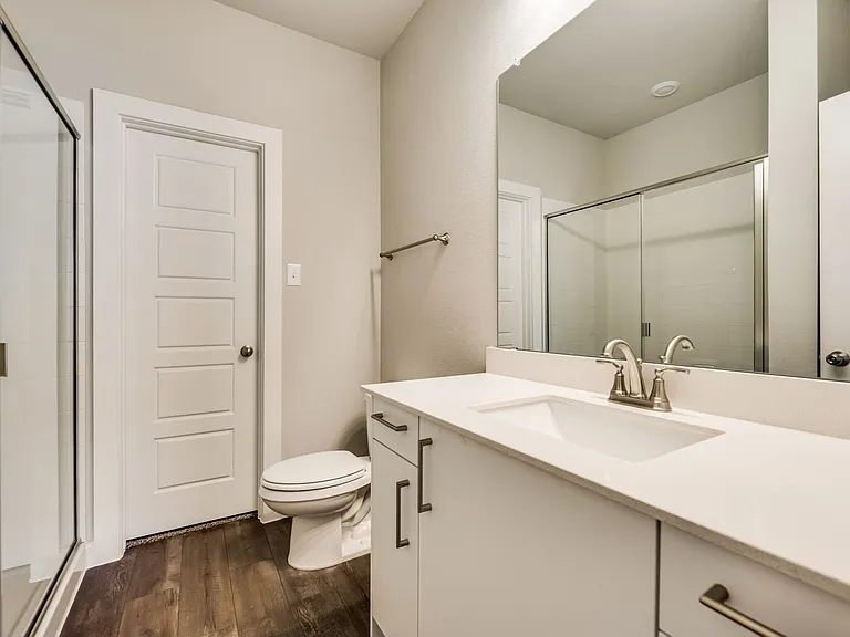 663 Wheatfield Dr — Photo 13
