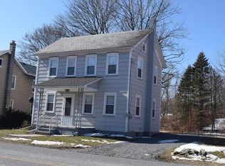 1421 Ackermanville Rd, Bangor, PA 18013