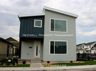 1024 W Albion Meadow Way, Bluffdale, UT 84065