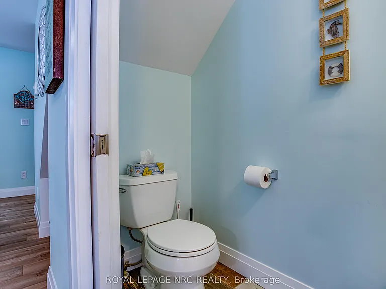 339 Eastwood Ave #FRONT — Photo 7