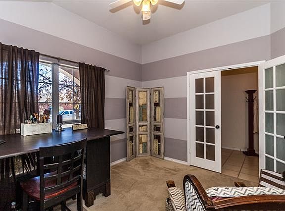 3rd image of 500 Dogwood Dr