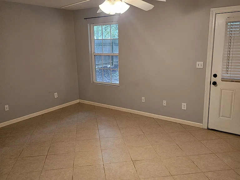1406 Flanagan Mill Dr — Photo 18