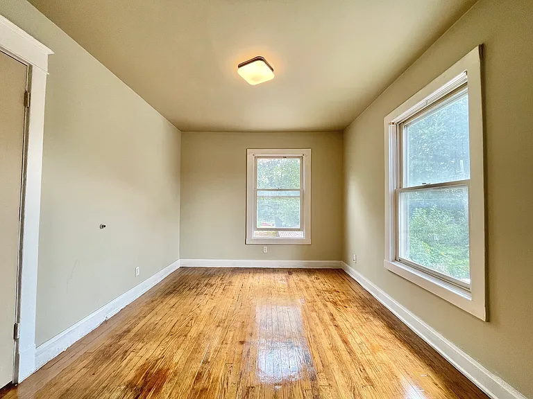 3921 Troost Ave — Photo 9