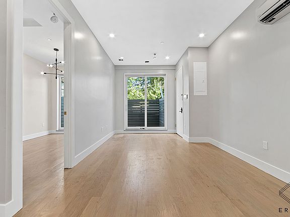 5th image of 75 Wilson Ave #1G
