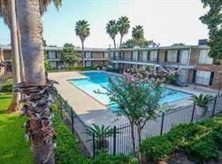 6305 Westward St APT 204, Houston, TX 77081