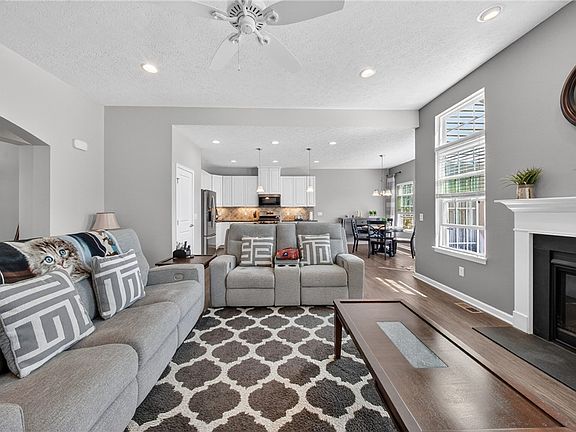 5th image of 5648 Coverdale Way