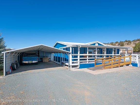 4th image of 319 Crazy Horse Cir