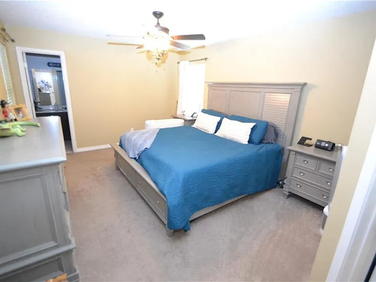 964 Linlen Ave — Photo 5