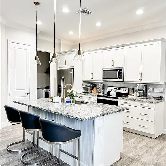 7289 Saona Ct — Photo 4