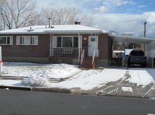 5941 S La Salle Dr, Murray, UT 84123