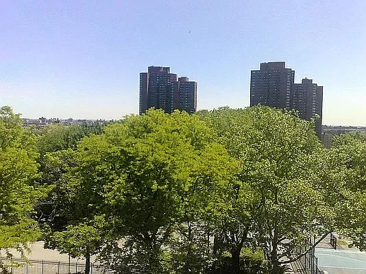 Rented by Executive Towers  | media 13