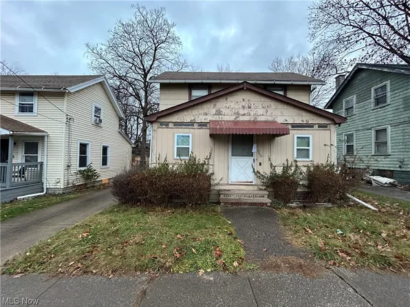 9613 Nelson Ave, Cleveland, OH 44105