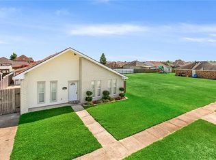 4313 E Genie, Chalmette, LA 70043