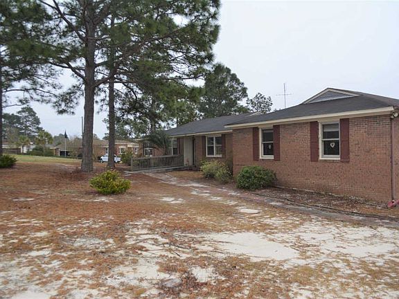 2nd image of 204 Calcutta Dr