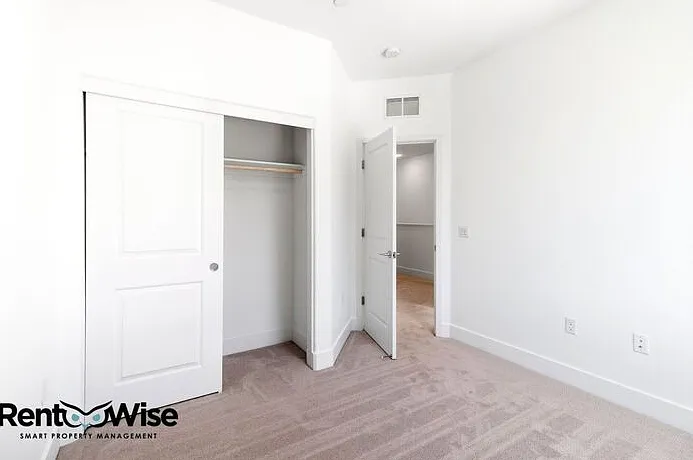 29384 Hub Ln — Photo 29