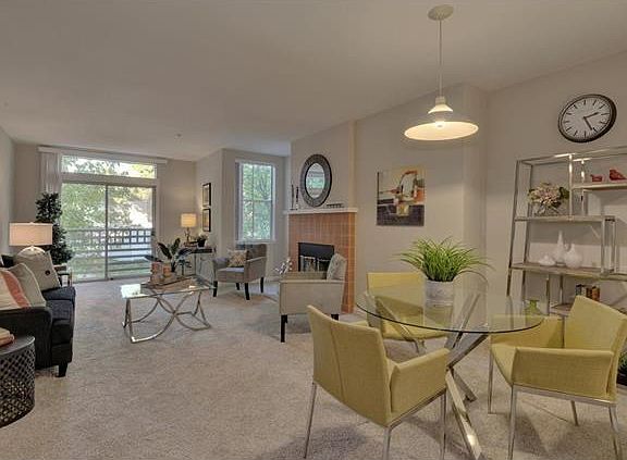 4th image of 550 Ortega Ave APT 202