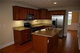 4th image of 805 E Accipiter Cir
