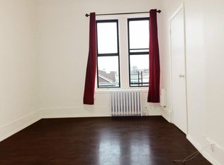 7465 64th Ln APT 3R, Glendale, NY 11385