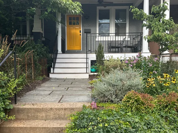 922 14th St SE, Washington, DC 20003