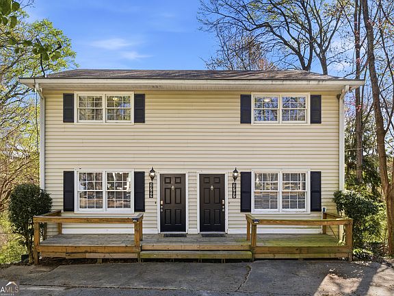 2nd image of 1787 Ridgeway Ave NW