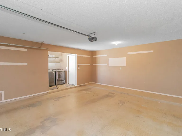 12865 Little Misty Ln — Photo 36