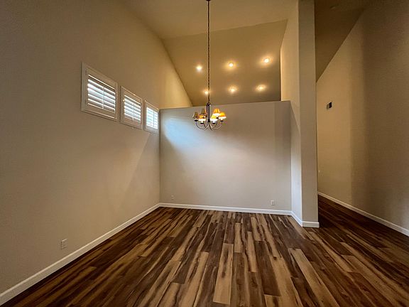 5th image of 5076 Mertola Dr