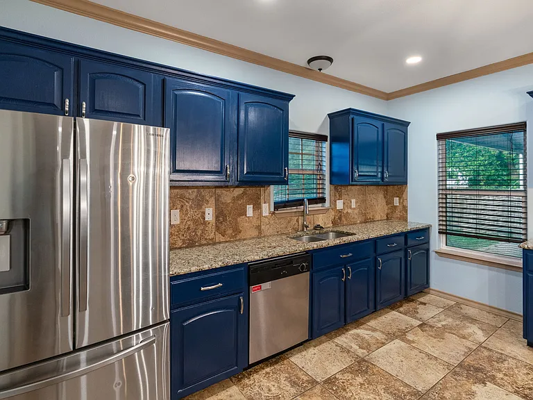 3910 Granite Peak Dr — Photo 6