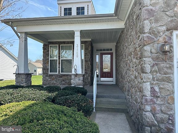 4th image of 31758 Chablis Ln