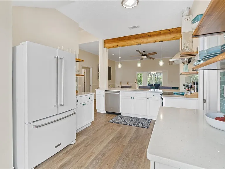 131 Barrier Isle Dr — Photo 8