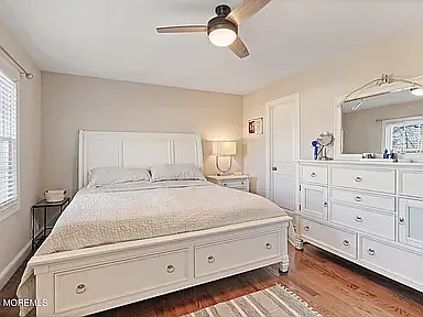 323 Suburban Dr — Photo 17