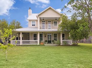 301 Westfield Ln, Friendswood, TX 77546