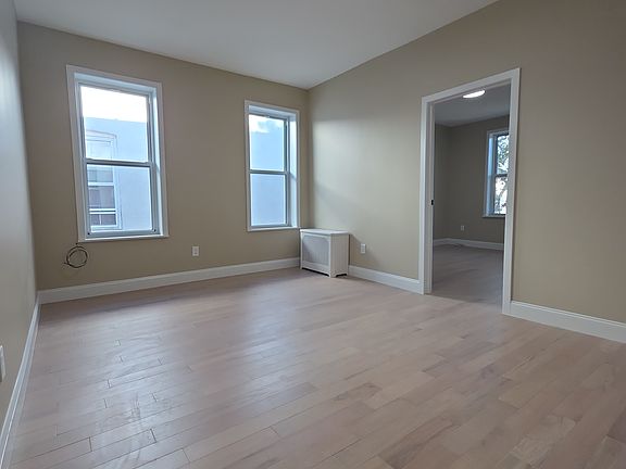5th image of 1838 67th St #2