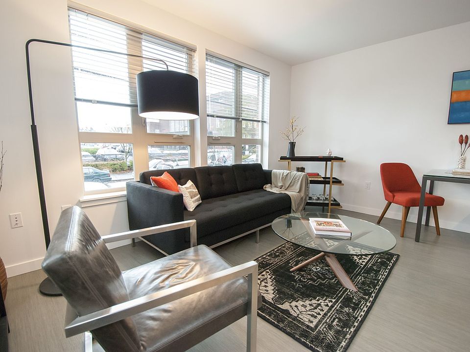 Smith and Burns 4455 Interlake Ave N Seattle WA Zillow