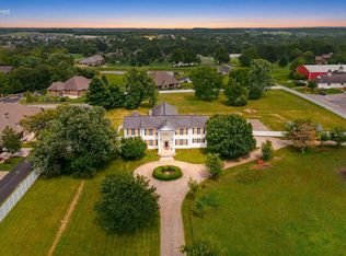 1132 N Farm Road 185, Springfield, MO 65802