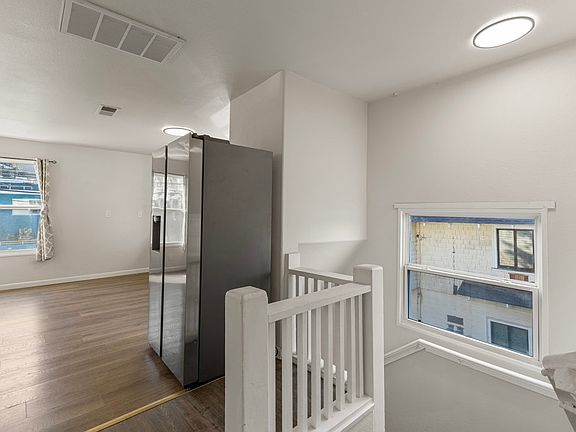 4th image of 337-341 Oakland Ave #3