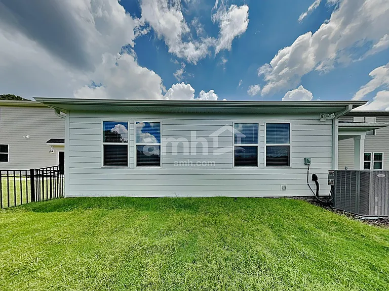 3527 Lincoln Heights Ln — Photo 19