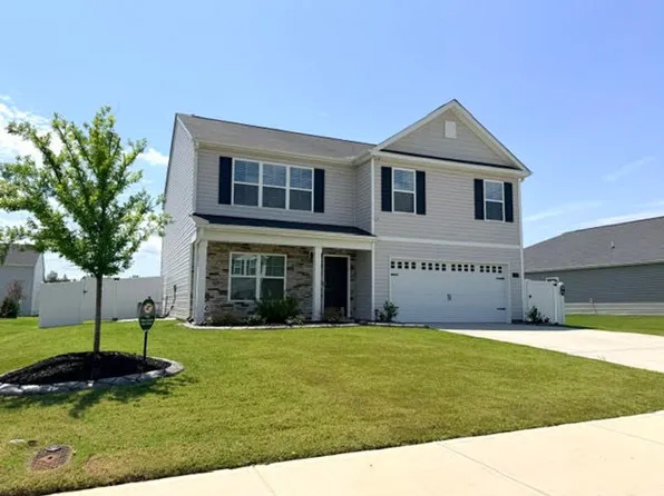 526 Leven Dr, Gibsonville, NC