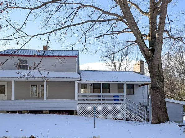 25 Maple Street, Bridgton, ME 04009