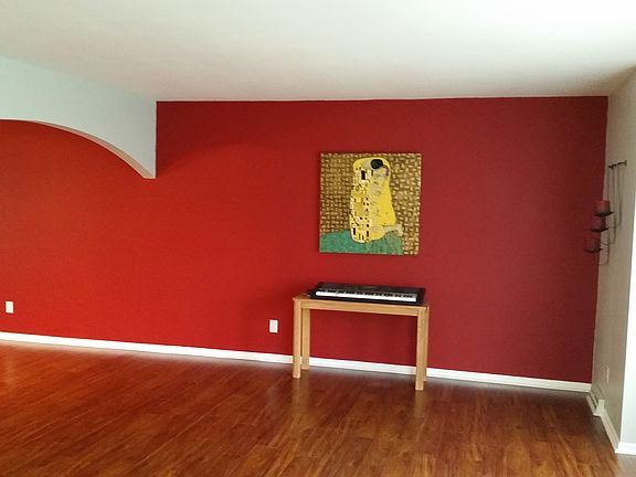 3rd image of 1884 Lockmere Dr SE