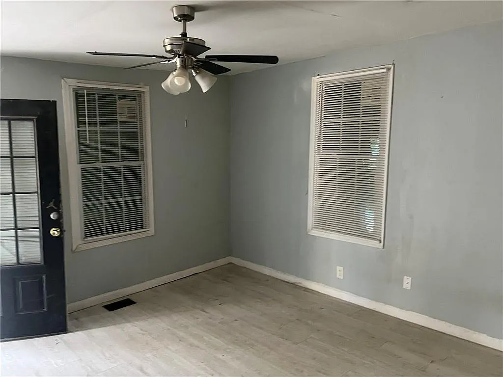 2 bed, 784 sqft, $900 — Photo 4