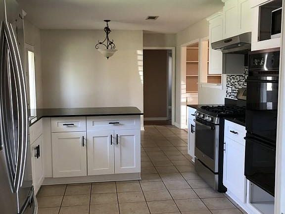 4th image of 603 Prevost Dr